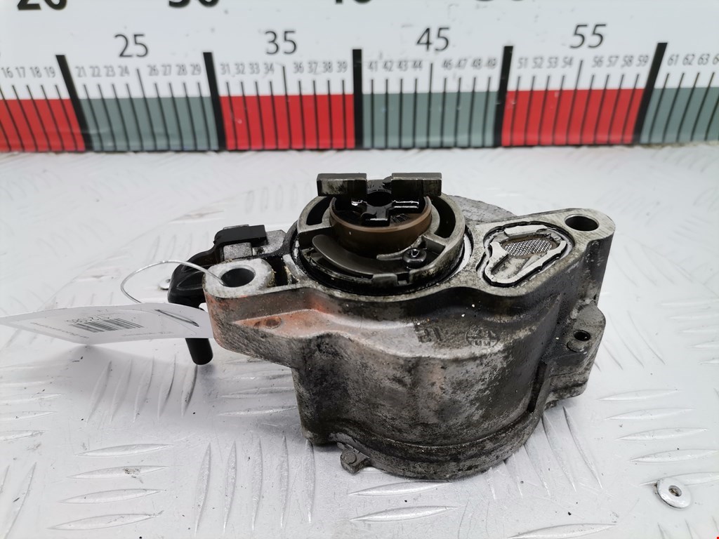 Насос вакуумный Ford Focus 2 (2004-2011)