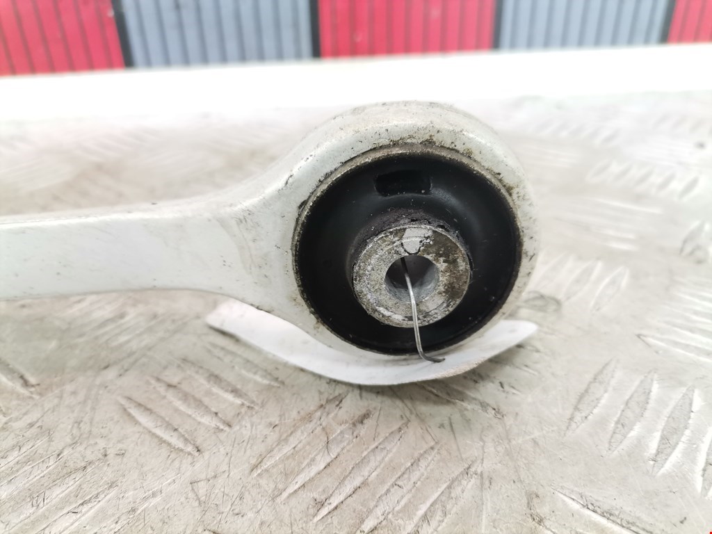 Рычаг передний правый VOLKSWAGEN Passat B5 1997-2005