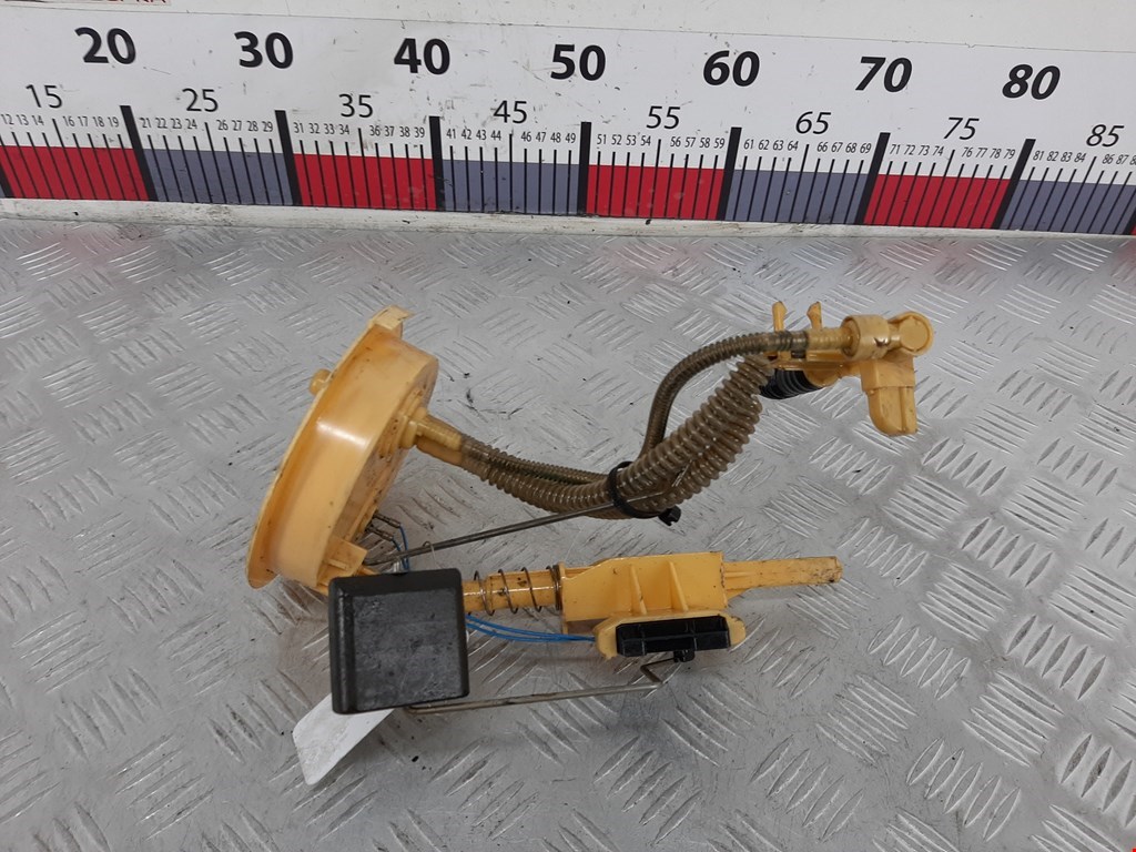 Датчик уровня топлива BMW 1-Series (E81/E82/E87/E88) (2004-2014)