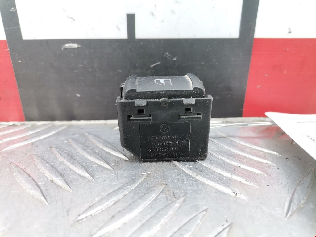 Кнопка стеклоподъемника SKODA Octavia A4 1U- 1997-2010