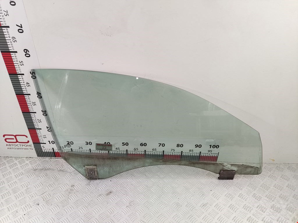 Стекло двери переднее правое BMW 6er E63/E64 2003-2011