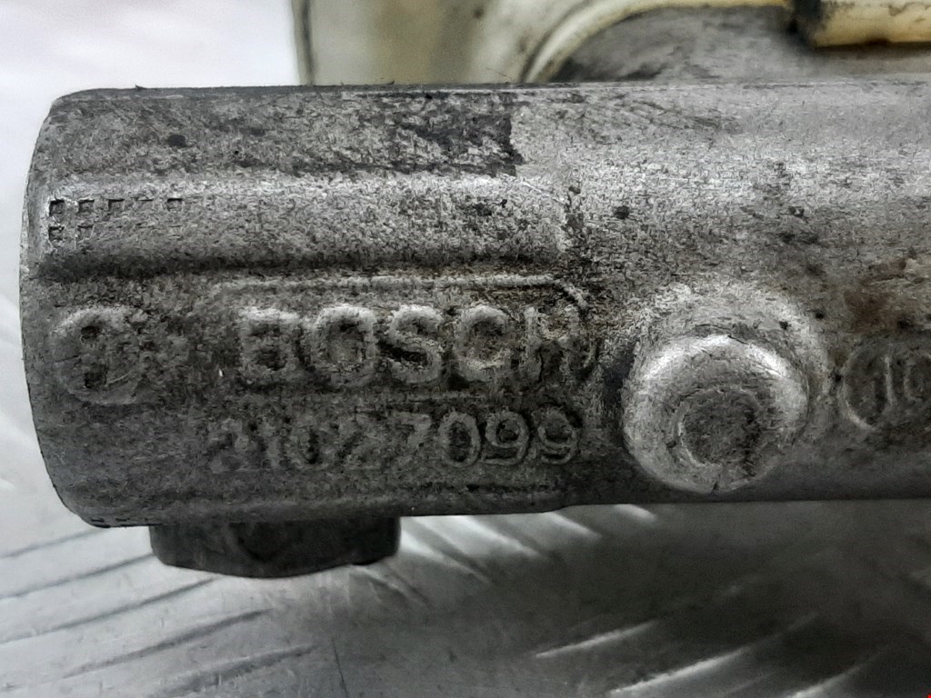 Цилиндр тормозной главный VOLKSWAGEN Golf IV 1997-2003