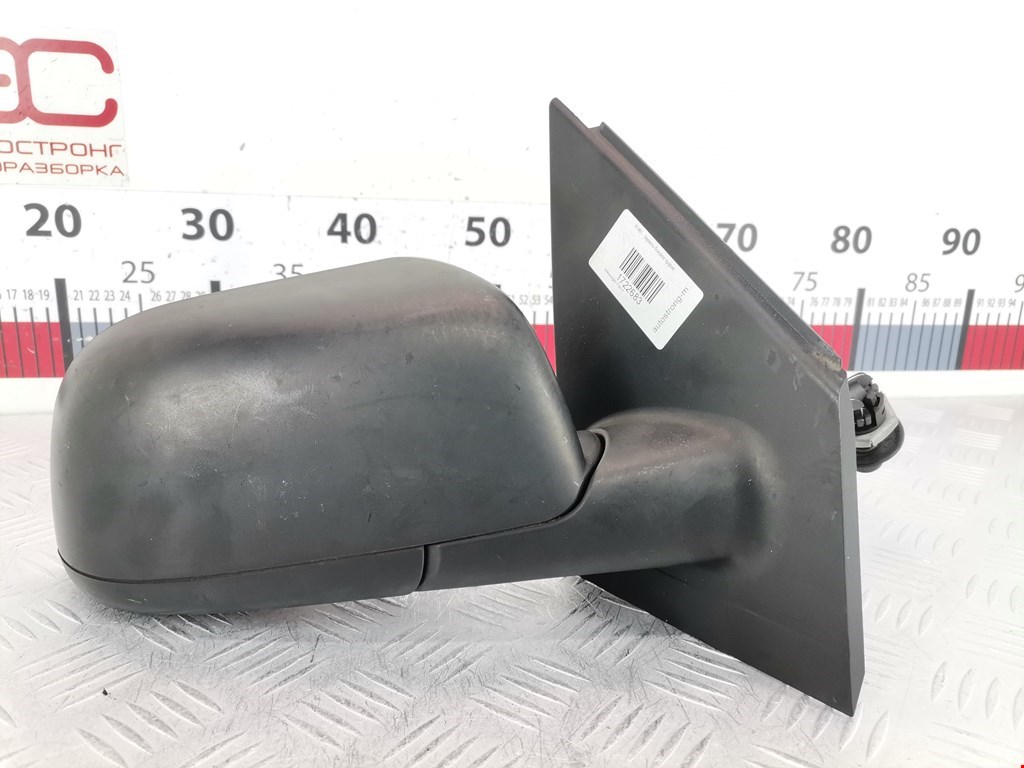 Зеркало правое VOLKSWAGEN Polo IV 2001-2009