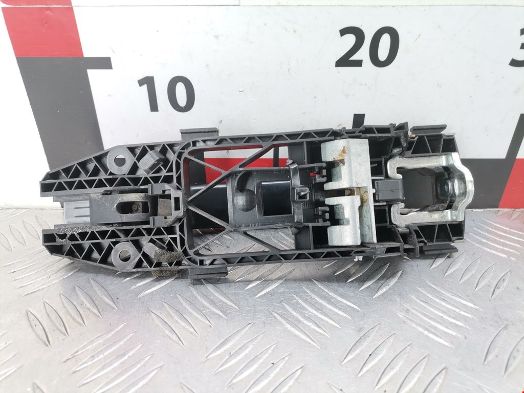 Ручка двери передней наружная правая SEAT Ibiza 2008-2017