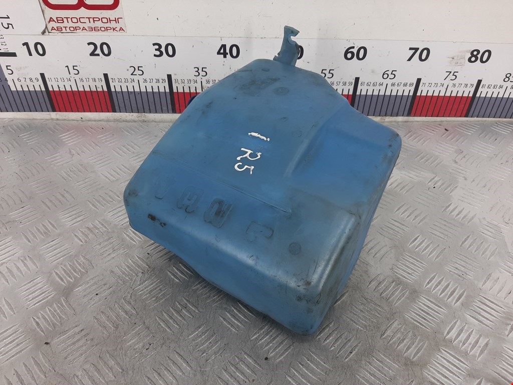 Бачок омывателя VOLKSWAGEN Passat B3 1988-1993