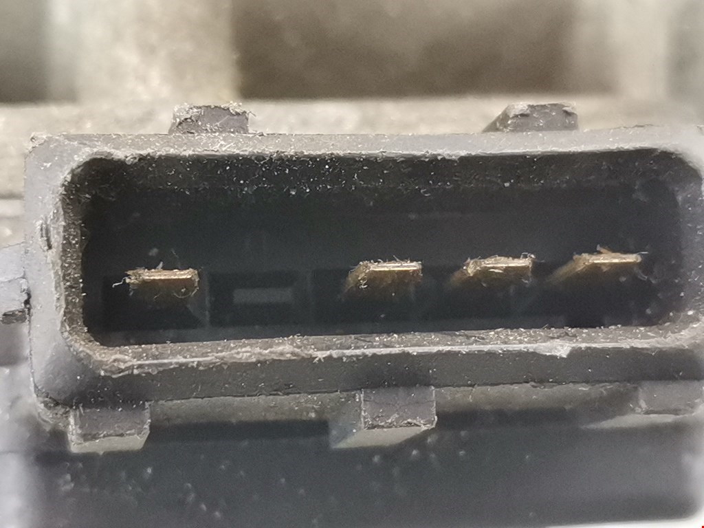 Расходомер воздуха (массметр, датчик ДМРВ) FORD Escort 1995-2000