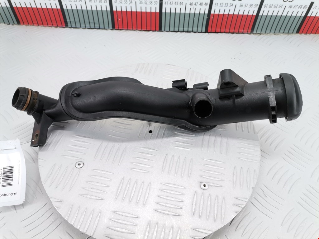 Маслозаливная горловина Ford Focus 2 (2004-2011)