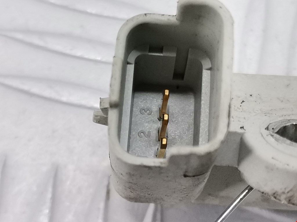 Датчик положения распредвала FORD Focus II 2005-2011