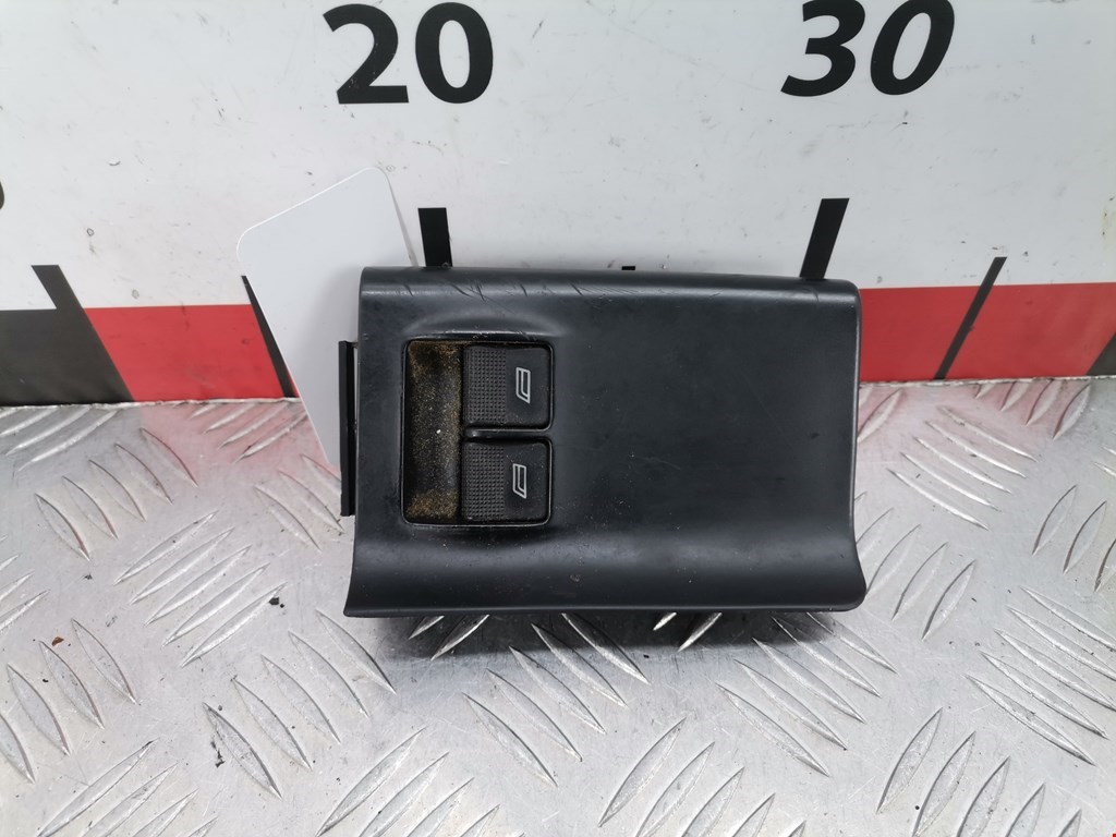 Блок управления стеклоподъемниками AUDI A4 B5 1995-2001