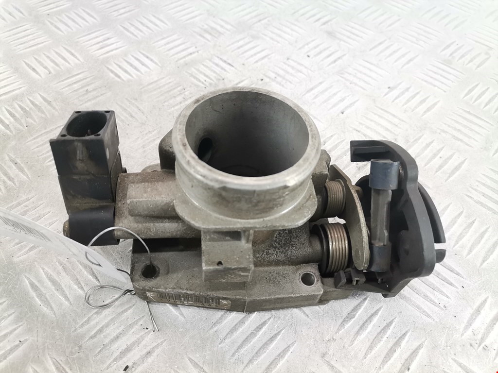 Заслонка дроссельная электрическая FORD Fiesta 1995-2001