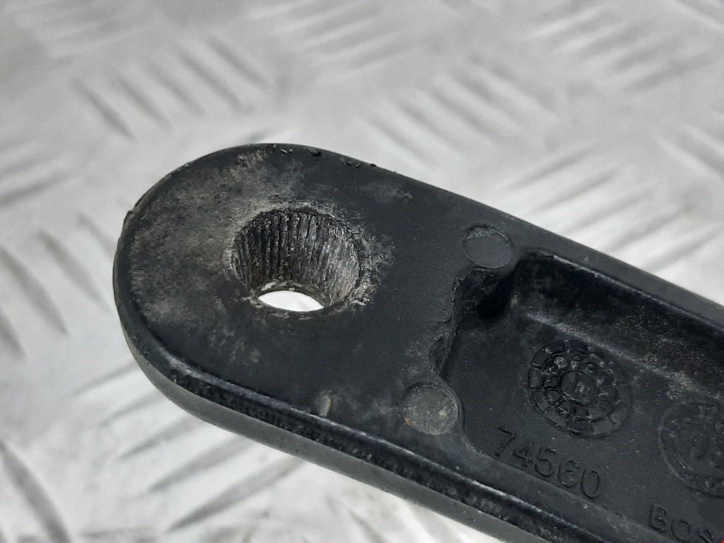 Поводок дворников передний левый/ правый FORD C-MAX 2003-2010