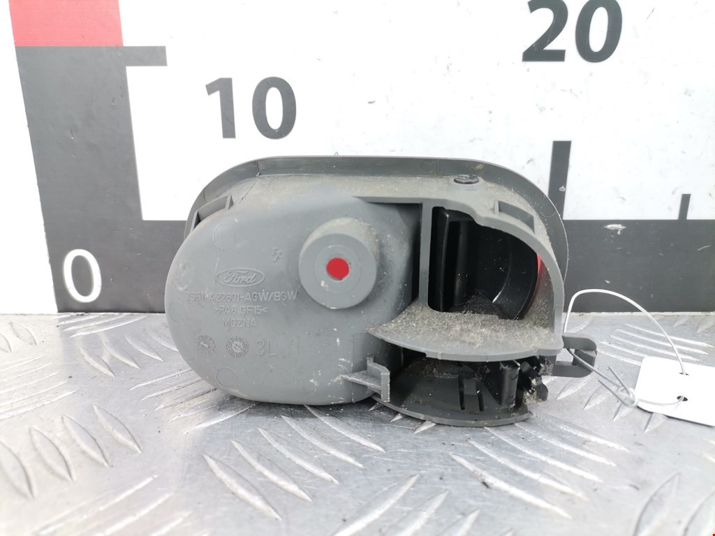 Ручка дверная передняя внутренняя левая FORD Fiesta 2001-2008