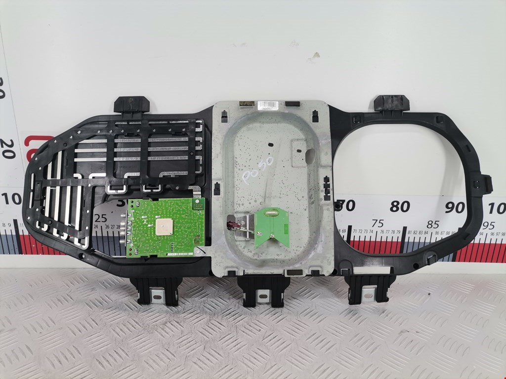 Усилитель антенны MERCEDES-BENZ M-Class W164 ML 2005-2011