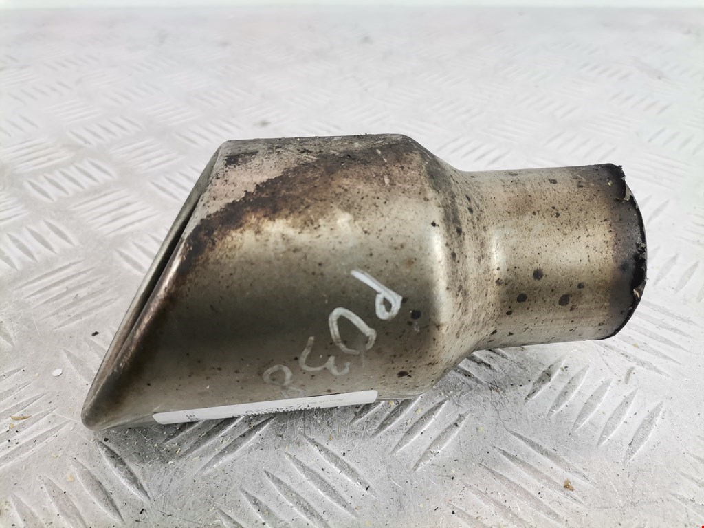 Насадка на глушитель (выхлопную трубу) Audi Q5 8R (2008-2017)