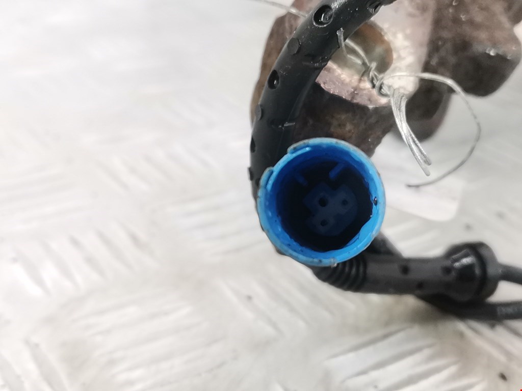 Ступица передняя правая LAND ROVER Range Rover 2002-2012