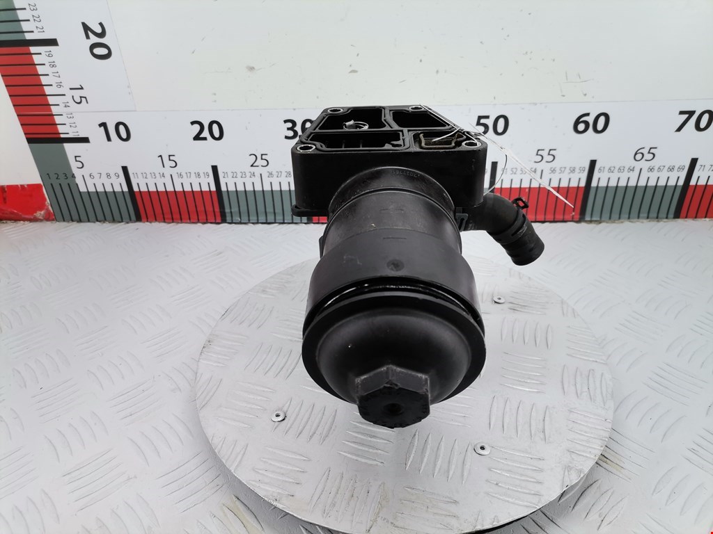 Корпус масляного фильтра AUDI A4 B8 2007-2015