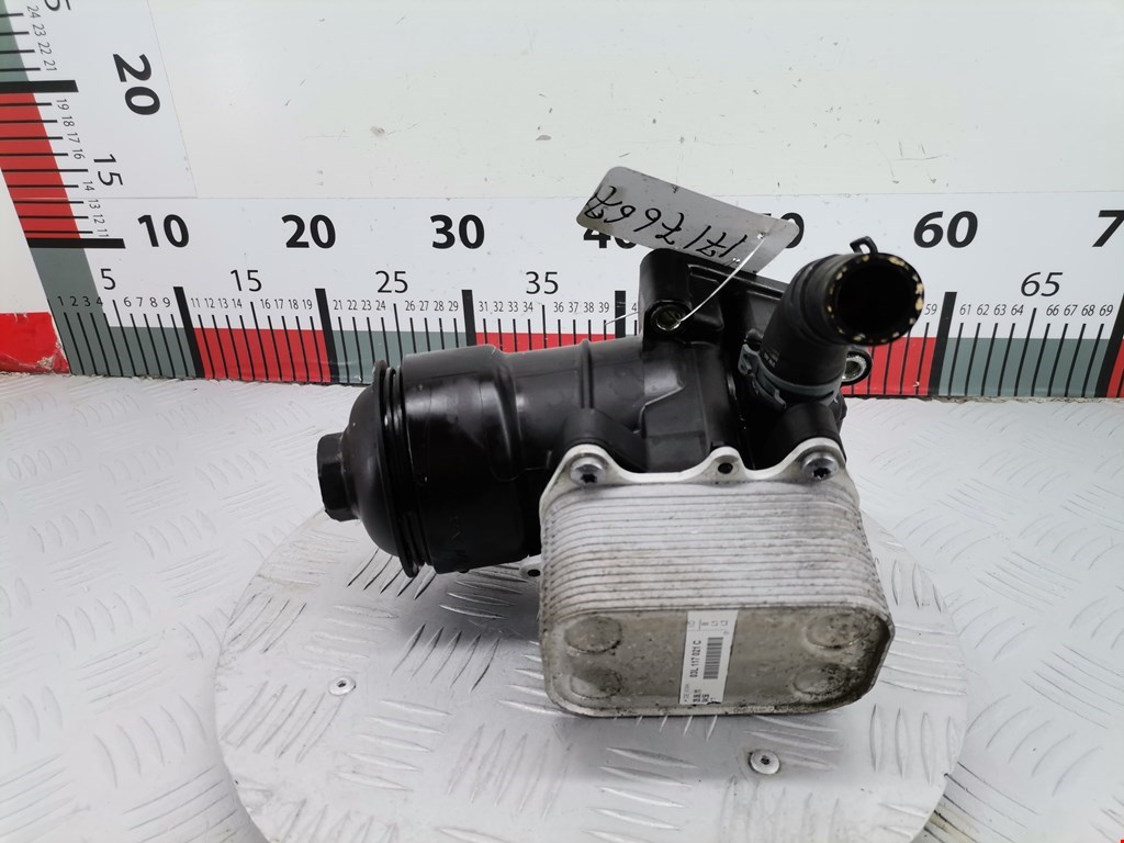 Корпус масляного фильтра AUDI A4 B8 2007-2015