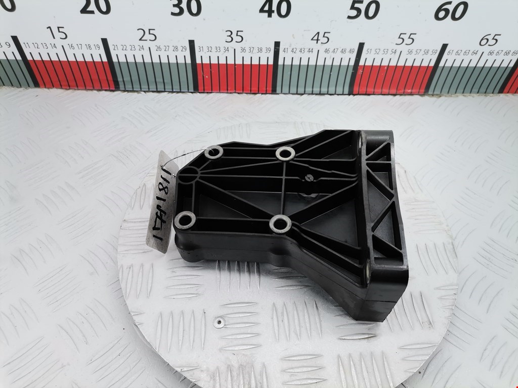 Кронштейн кондиционера BMW 7er 7 серия E65/E66 2001-2008