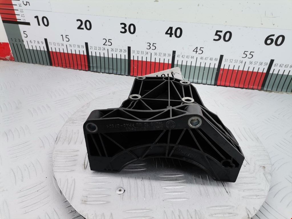 Кронштейн кондиционера BMW 7er 7 серия E65/E66 2001-2008