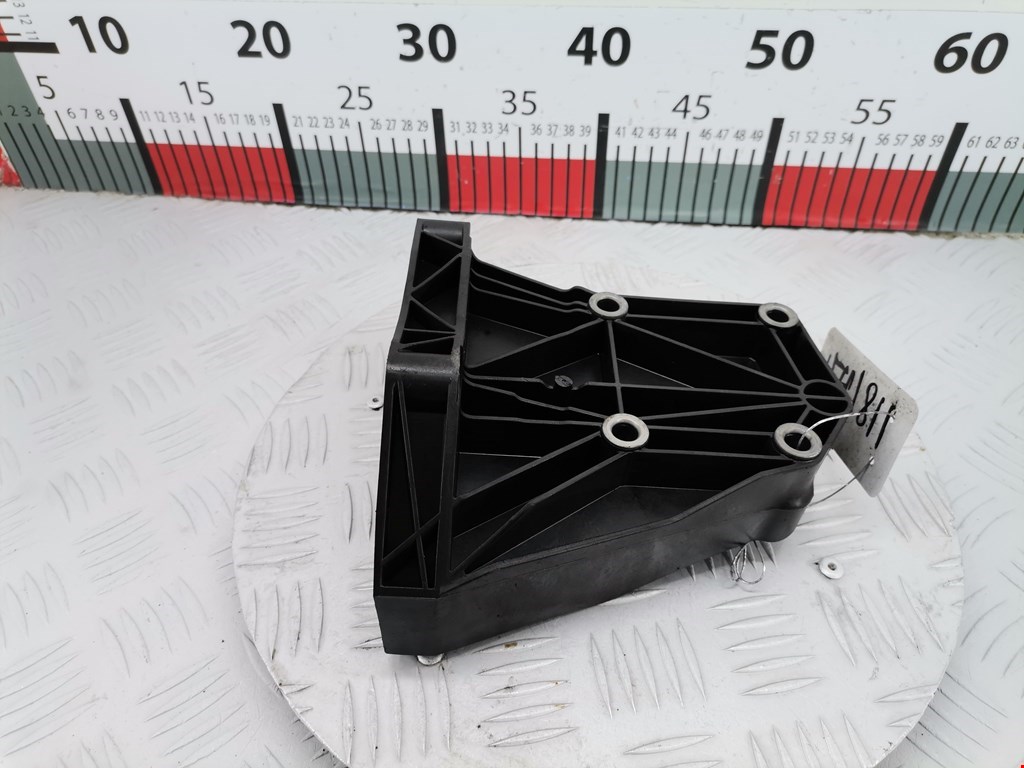 Кронштейн кондиционера BMW 7er 7 серия E65/E66 2001-2008