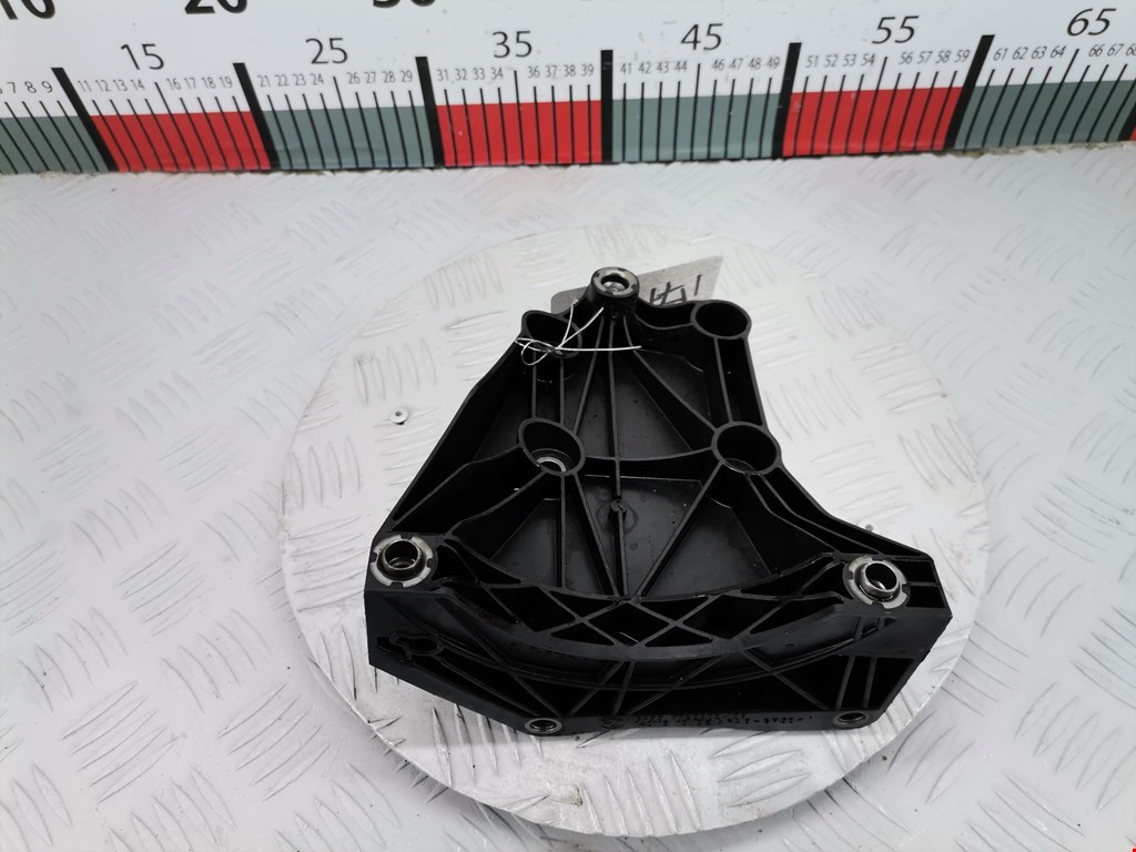 Кронштейн кондиционера BMW 7er 7 серия E65/E66 2001-2008