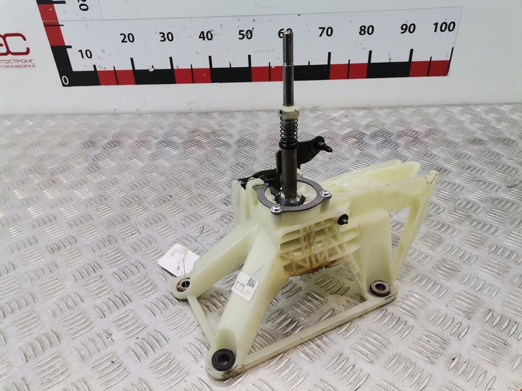 Кулиса (селектор) АКПП/МКПП в салоне MAZDA CX-5 2011-2017