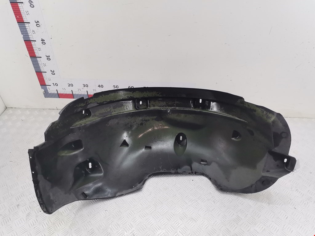 Локер (подкрылок) передний правый MERCEDES-BENZ M-Class W163 ML 1997-2005