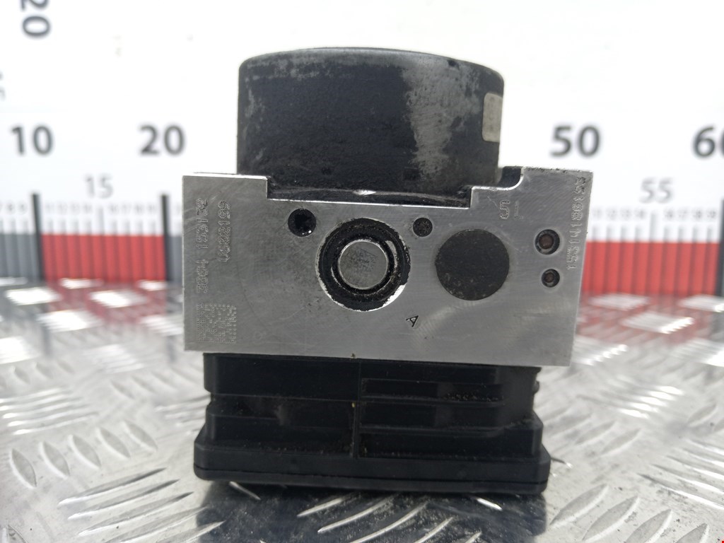 Блок ABS (насос) SKODA Octavia A7 2013-2020