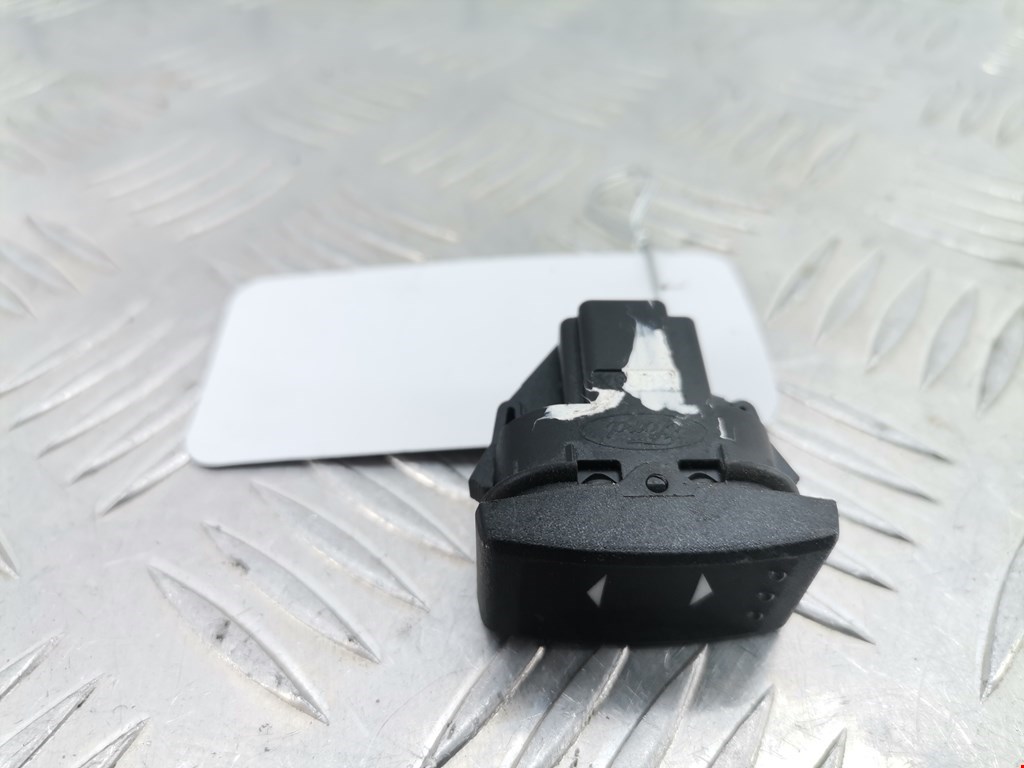 Кнопка стеклоподъемника FORD Mondeo III 2000-2007