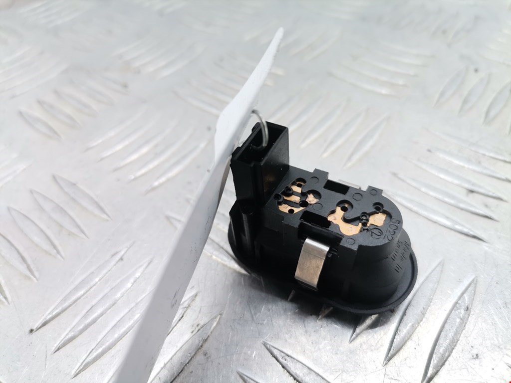 Кнопка стеклоподъемника OPEL Astra G 1998-2005