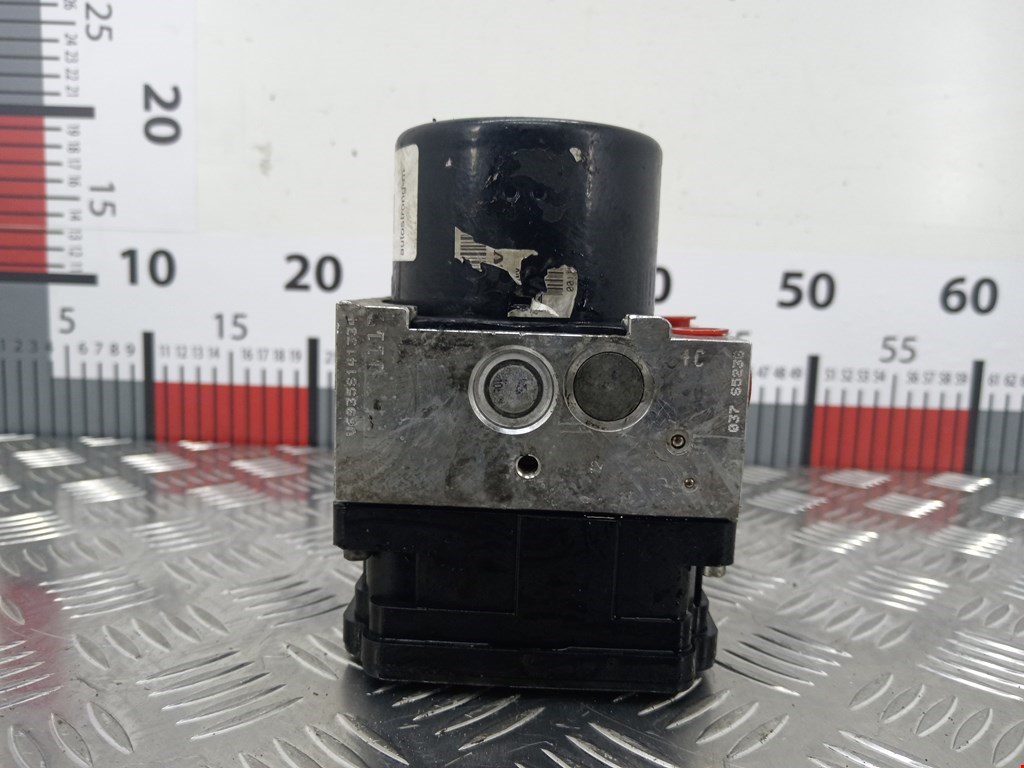 Блок ABS (насос) VOLVO V60 2010-2018