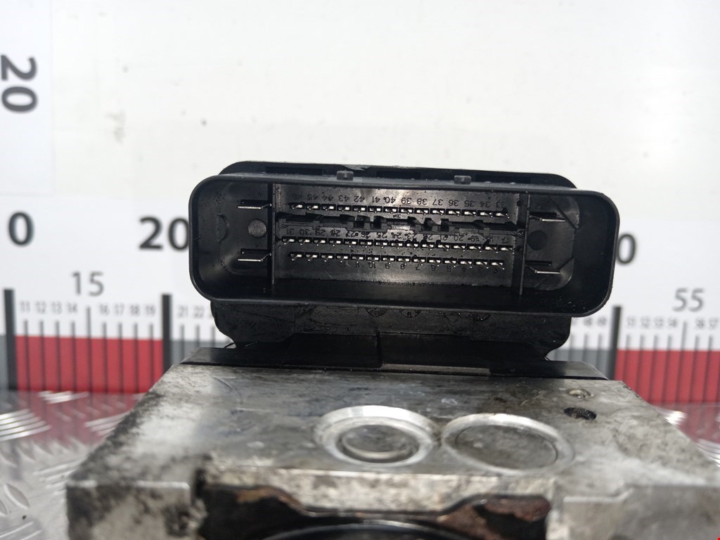 Блок ABS (насос) VOLVO V60 2010-2018