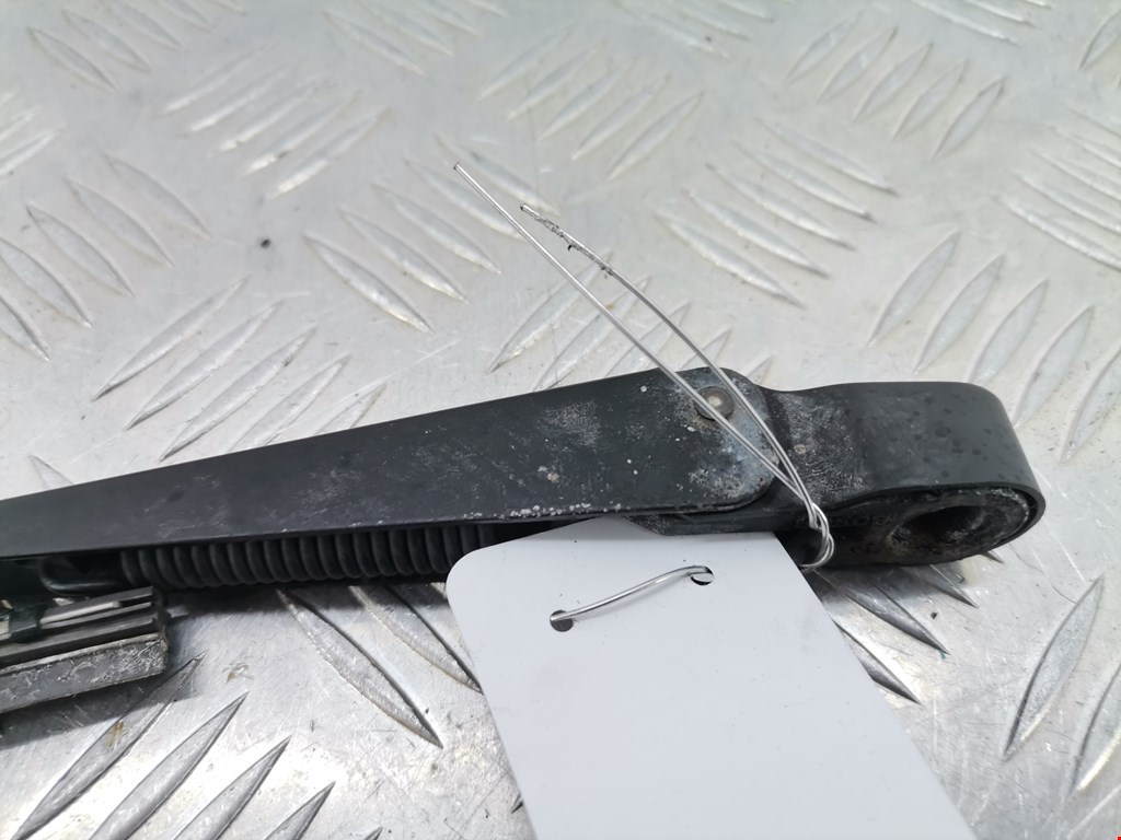 Поводок дворника задний (заднего) FORD Focus I 1998-2005