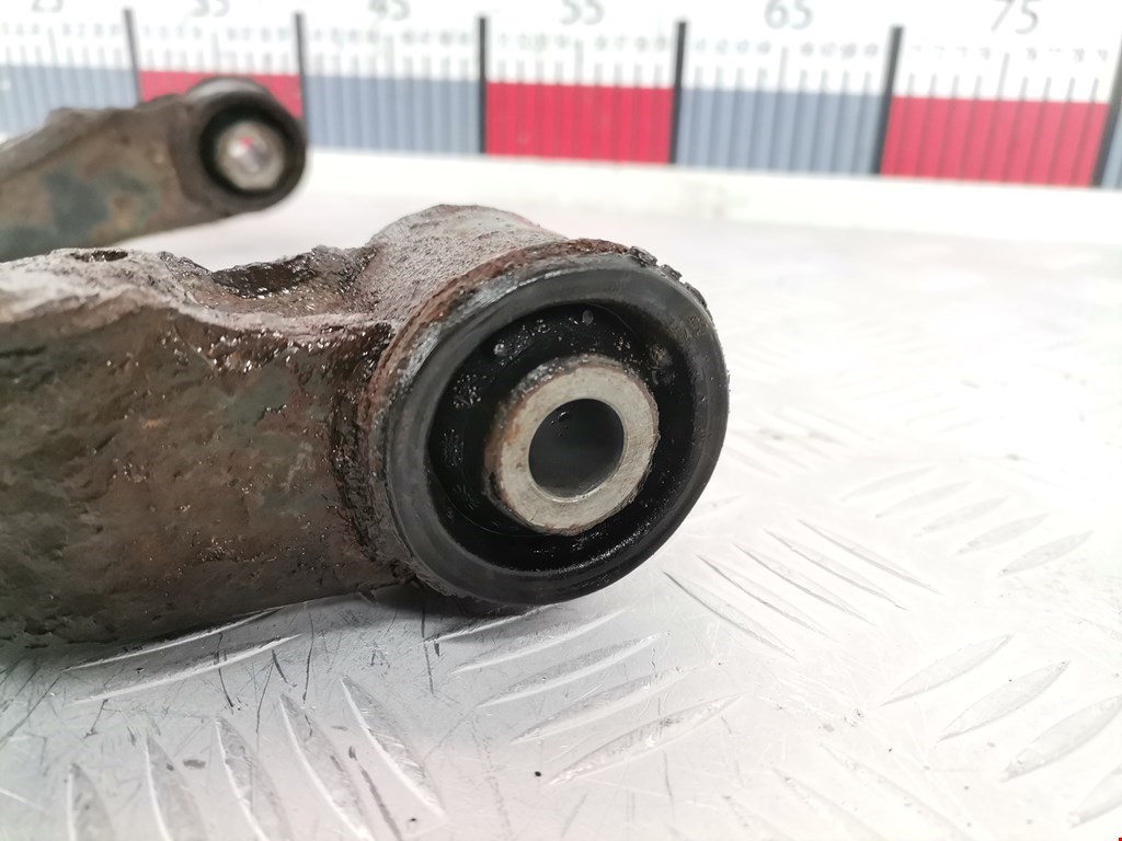 Рычаг передний правый NISSAN Pathfinder R51M 2004-2014