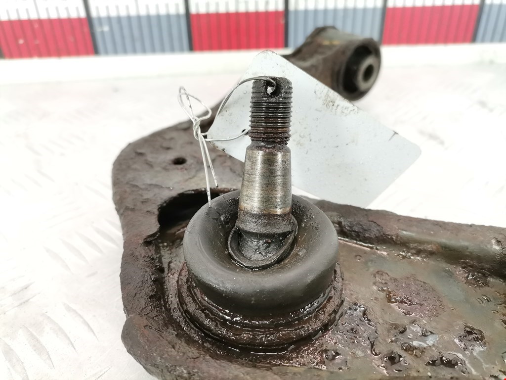 Рычаг передний правый NISSAN Pathfinder R51M 2004-2014