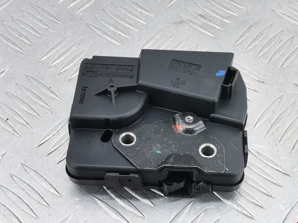 Замок заднего стекла BMW 3-Series (E90/E91/E92/E93) (2004-2013)