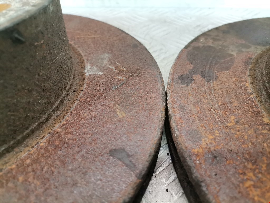 Диск тормозной передний BMW 1er E81\E87 2004-2011