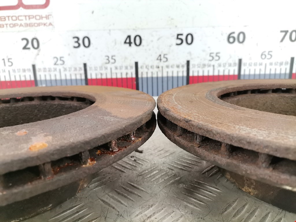 Диск тормозной передний BMW 1er E81\E87 2004-2011