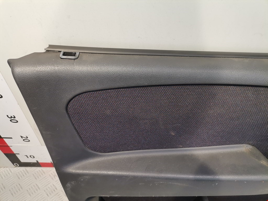 Обшивка двери передняя левая FIAT Bravo 1995-2001