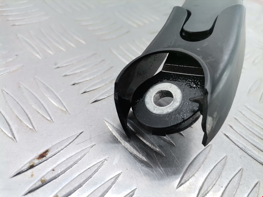 Поводок дворника задний (заднего) SEAT Ibiza 2008-2017