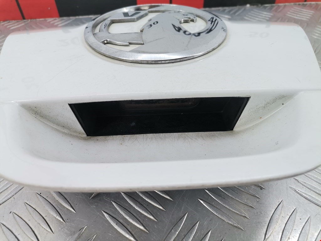 Ручка двери багажника наружная OPEL Astra J 2009-2017