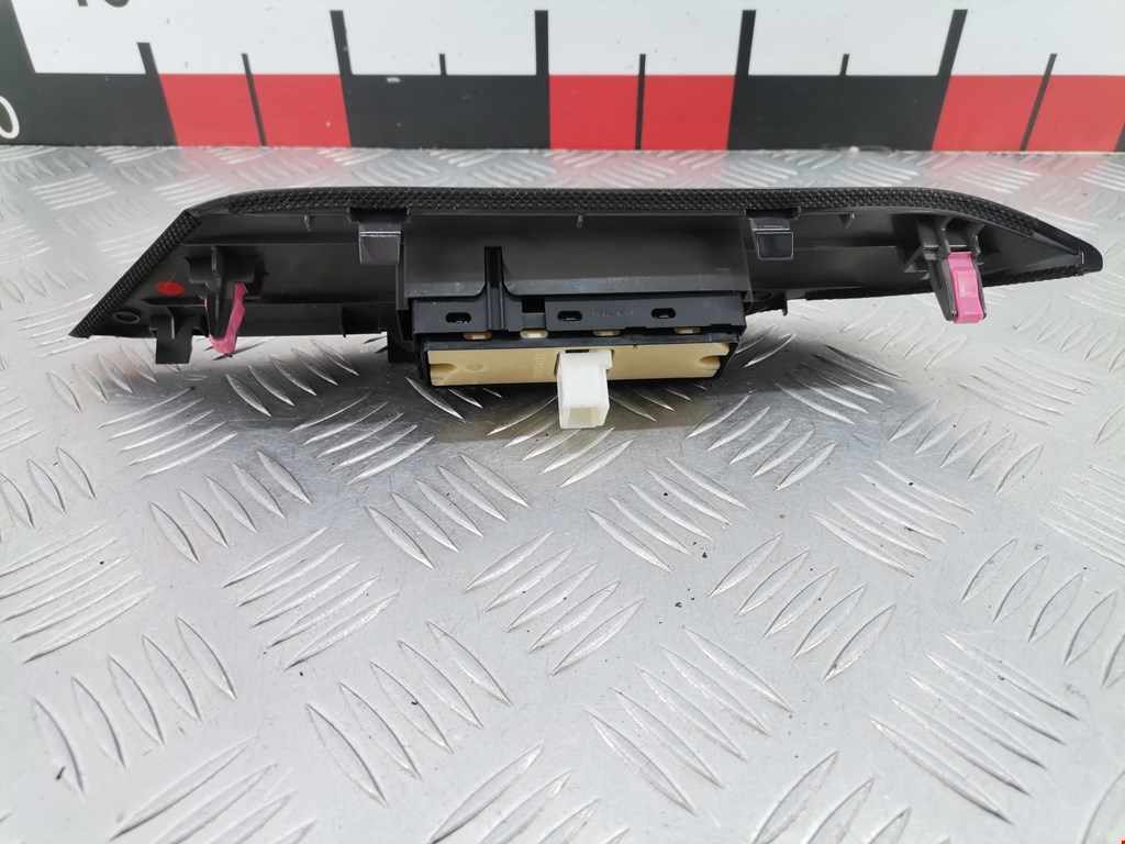 Кнопка стеклоподъемника LEXUS RX 350\450H 2009-2015