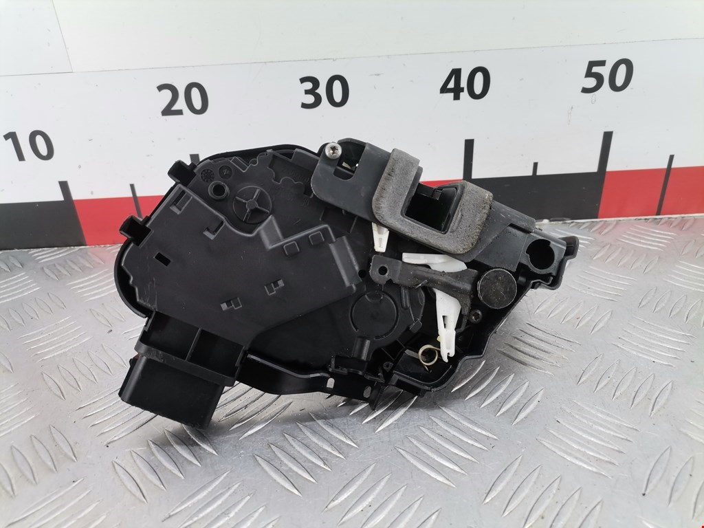 Замок двери передней левой JAGUAR XF X250 2007-2015