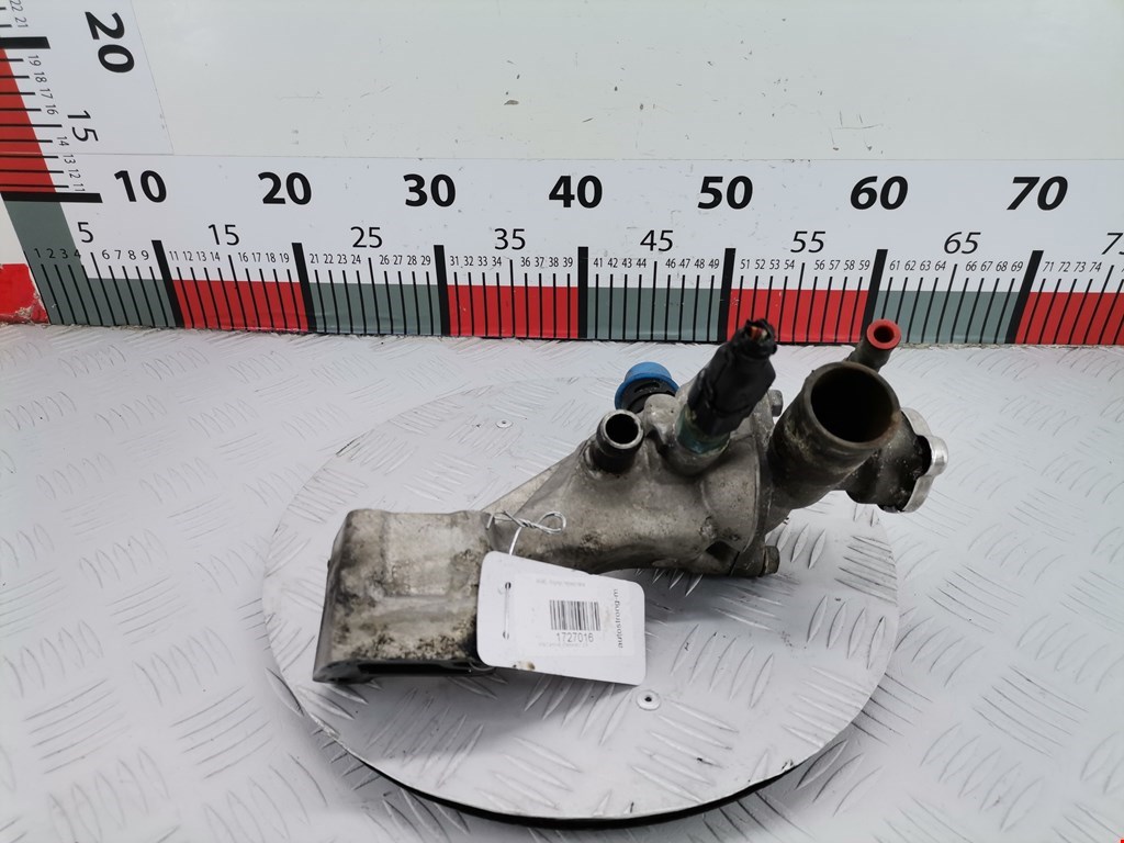 Корпус термостата Kia Carnival (Sedona) 1 (UP/GQ) (1998-2006)