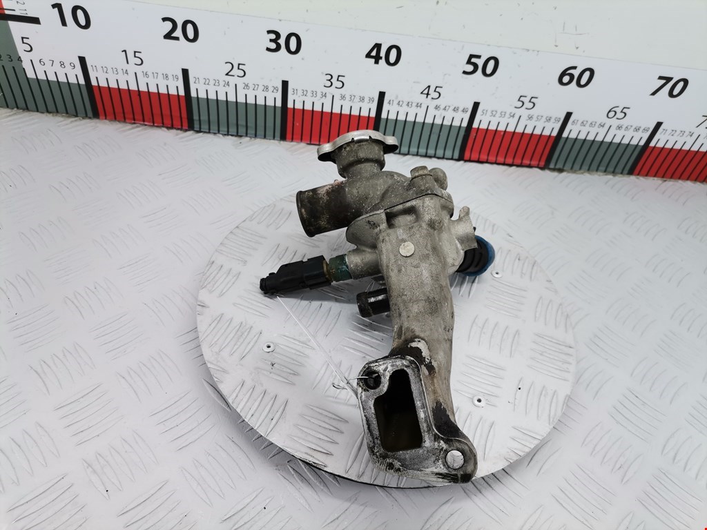 Корпус термостата KIA Carnival I 1999-2005