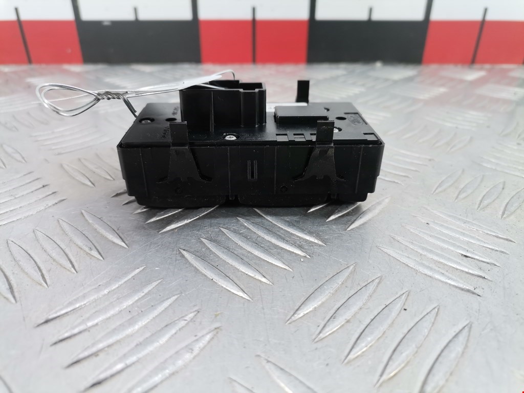 Блок управления стеклоподъемниками FORD Mondeo III 2000-2007