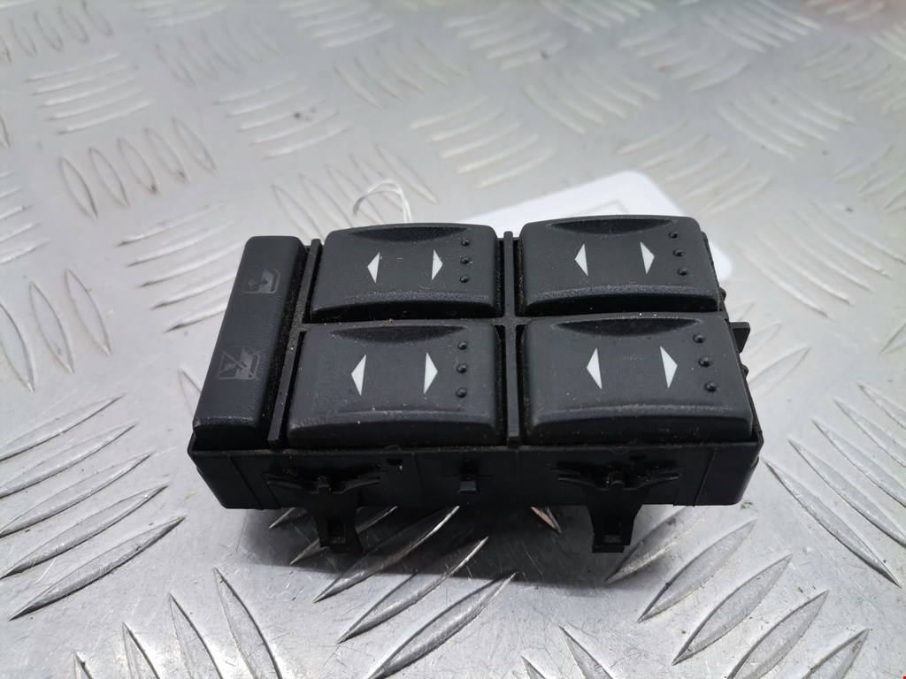 Блок управления стеклоподъемниками FORD Mondeo III 2000-2007