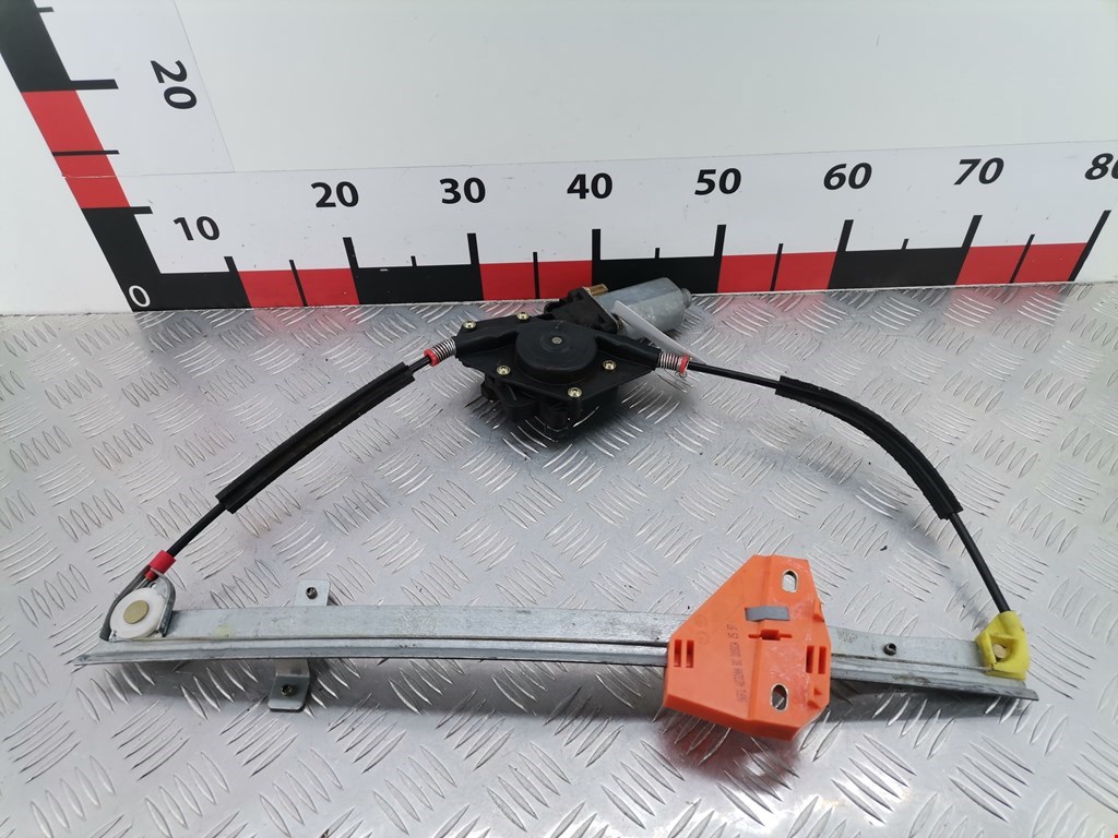 Стеклоподъемник передний правый FORD Fiesta 1995-2001