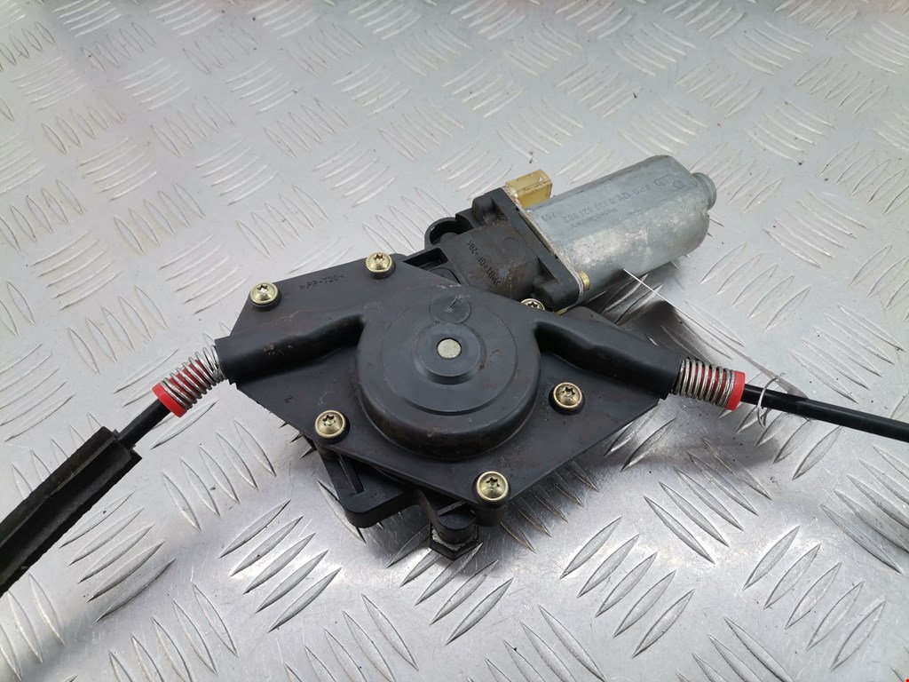 Стеклоподъемник передний правый FORD Fiesta 1995-2001