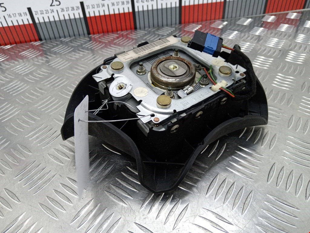 Подушка безопасности в рулевое колесо PEUGEOT 406 1995-1999